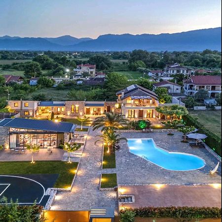 Vintage Suites Trikala Eksteriør billede