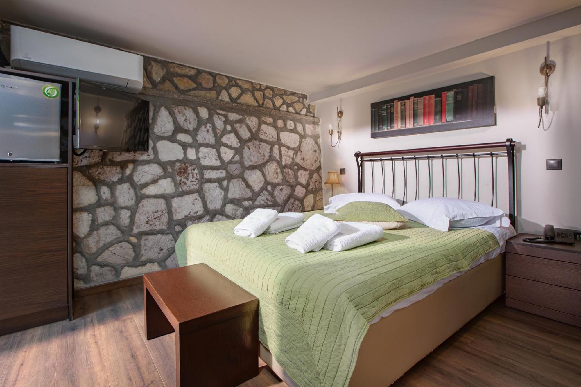 Vintage Suites Trikala Eksteriør billede