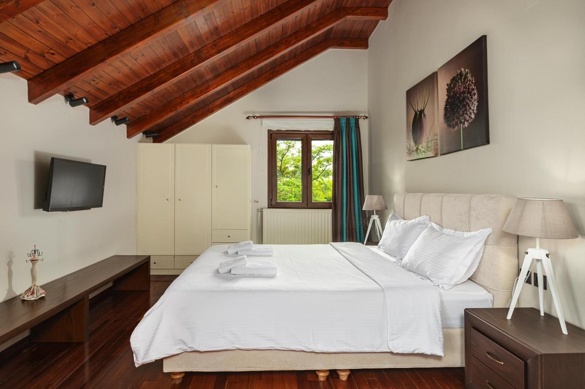 Vintage Suites Trikala Eksteriør billede